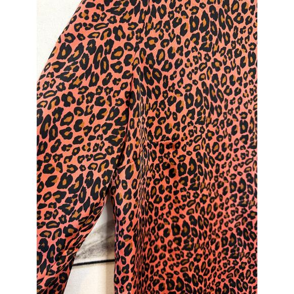 J. Peterman Animal Print Long Sleeve Blouse Size 12 - Picture 6 of 6